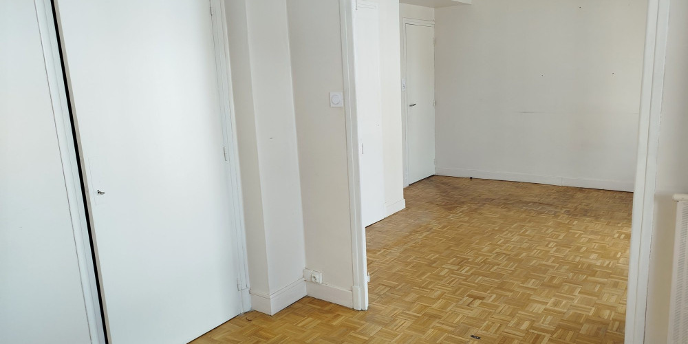 appartement à BAGNERES DE BIGORRE (65200)